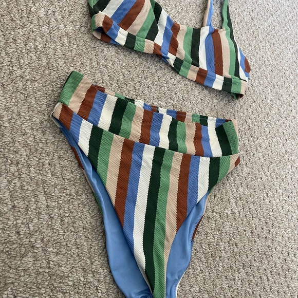 Aerie Multicolor Striped Bikini large - Picture 2 of 4